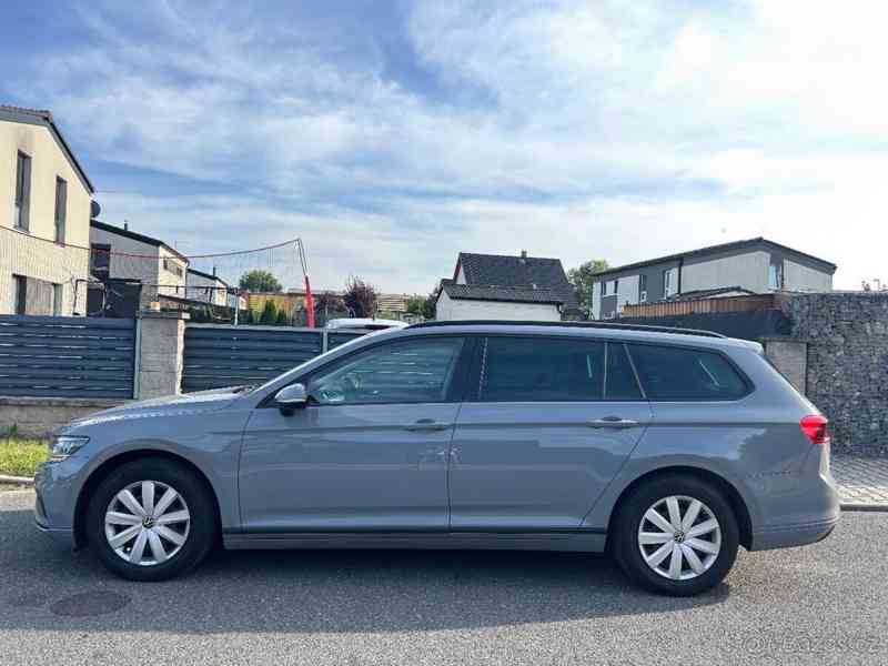 Volkswagen Passat 2,0   TDi 90kW B8 DSG KAMERA NOVÁ ST - foto 4