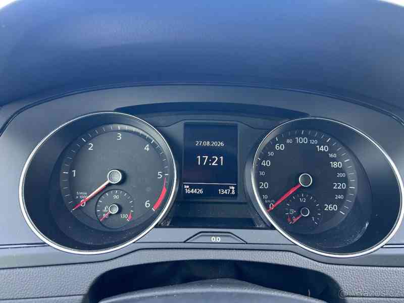 Volkswagen Passat 2,0   TDi 90kW B8 DSG KAMERA NOVÁ ST - foto 8
