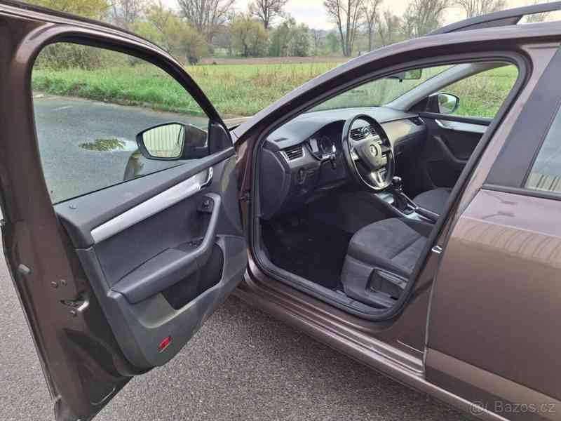 Škoda Octavia 1,6   TDI 81 kW – perfektní stav - foto 13