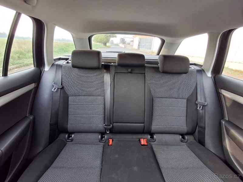 Škoda Octavia 1,6   TDI 81 kW – perfektní stav - foto 20
