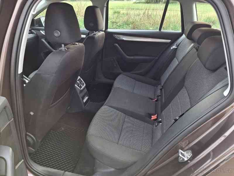Škoda Octavia 1,6   TDI 81 kW – perfektní stav - foto 10