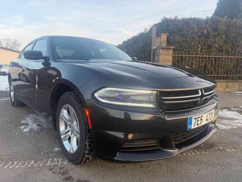 Dodge Charger 3,6 SE RWD 2015 TOP CENA !! - foto 6