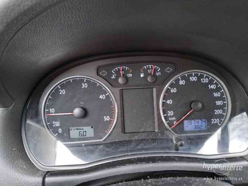 VW Polo 1,9 TDI 74Kw PD rok 2003 najeto 200tis - foto 15