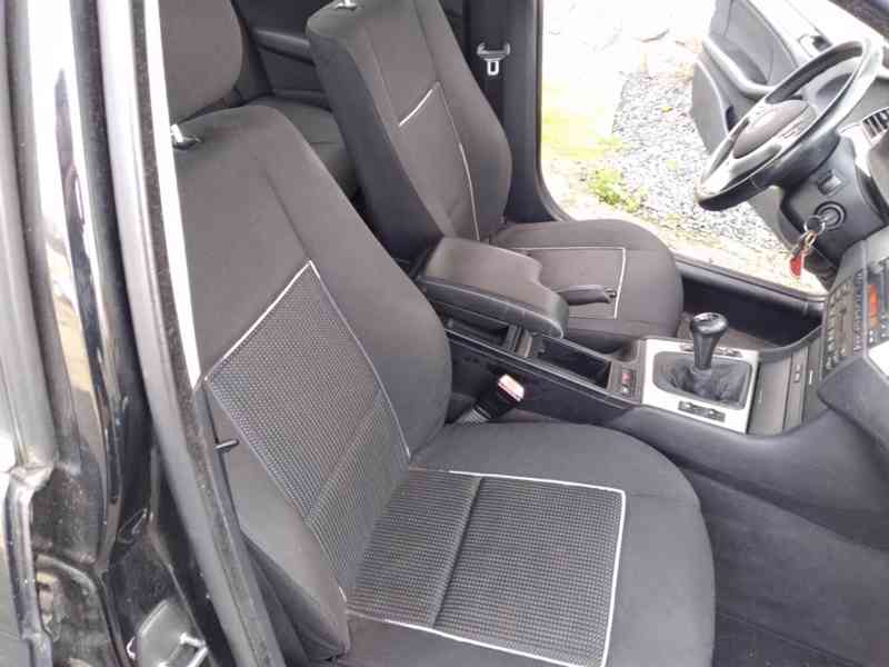 BMW 330d TOURING 135kW - foto 15