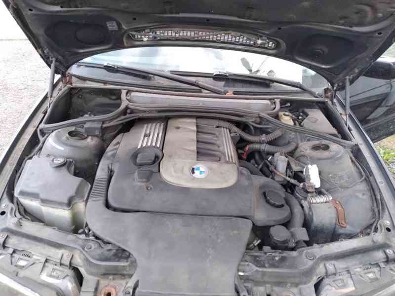 BMW 330d TOURING 135kW - foto 23