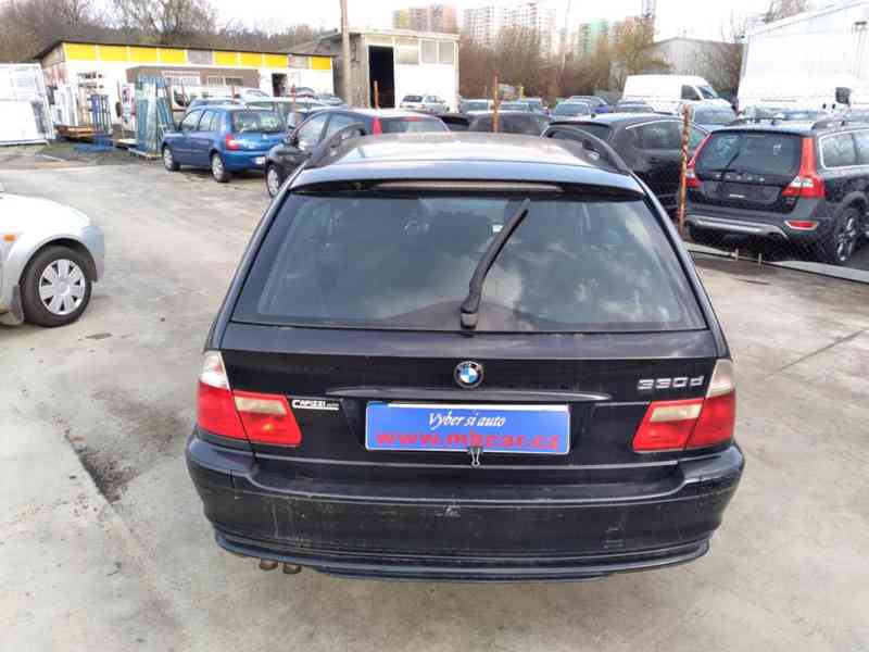 BMW 330d TOURING 135kW - foto 7