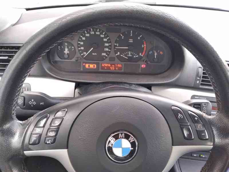 BMW 330d TOURING 135kW - foto 11