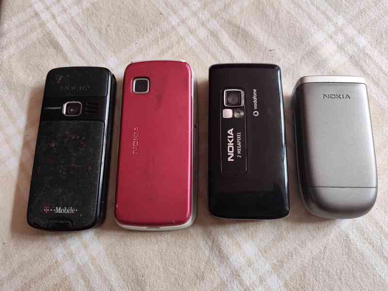Mobilní tlačítkové telefony Nokia č.2 - foto 6