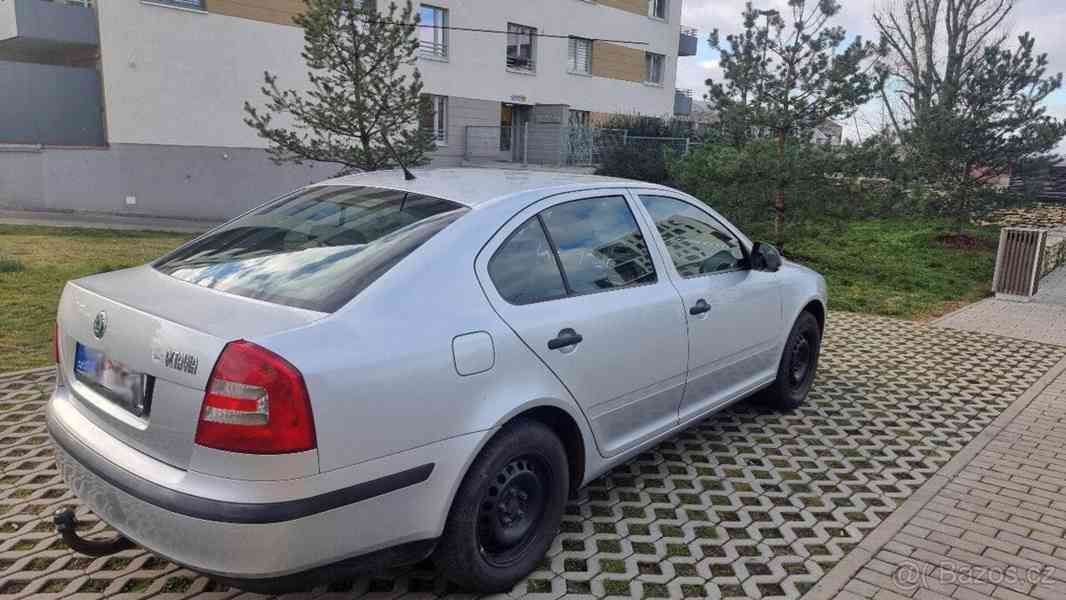 Škoda Octavia 2012 - foto 5