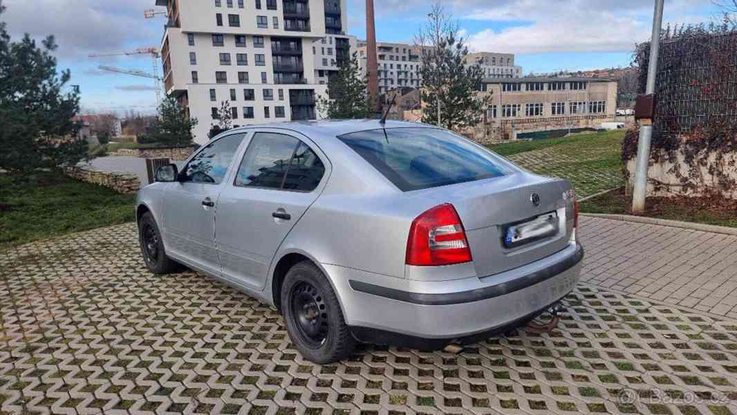 Škoda Octavia 2012 - foto 6