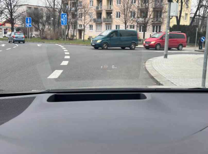 Toyota Corolla, 1.8 Hybrid GR + DYNAMIC HUD - foto 5