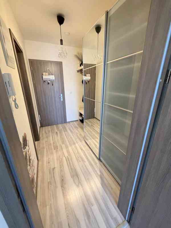 PRONÁJEM NOVOSTAVBY BYTU 1+KK S BALKÓNEM V RAJHRADĚ U BRNA - foto 26