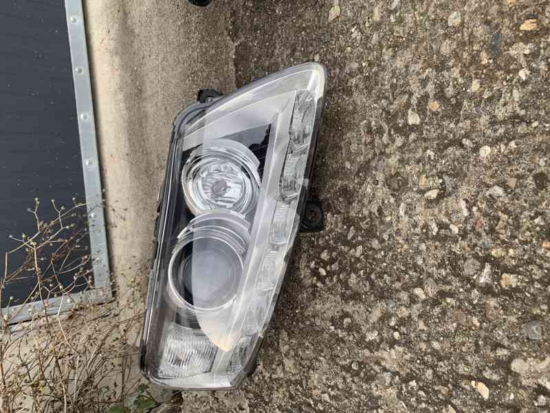 Xenon audi a6 c6 08- LED bixenon pravy nataceci - foto 2