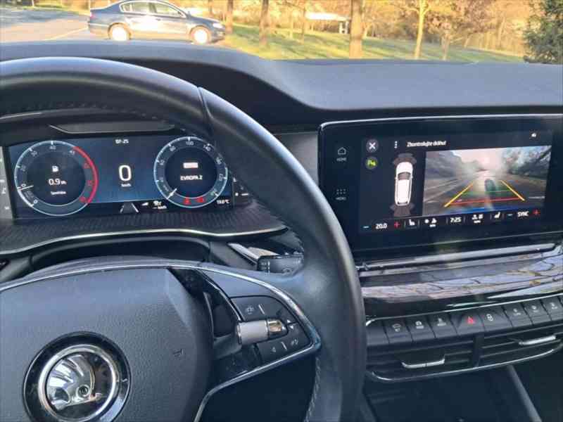 Škoda Octavia 2,0   IV Combi, TDI 85kW STYLE, 2022 - foto 11