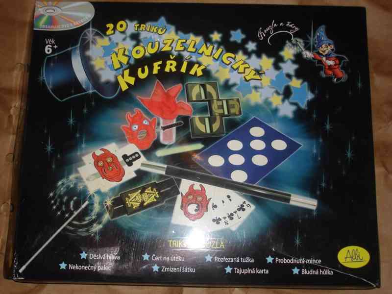 Chůvičky SENCOR, dřevěné kostky, hračky, vláčky, Barbie Pets - foto 32