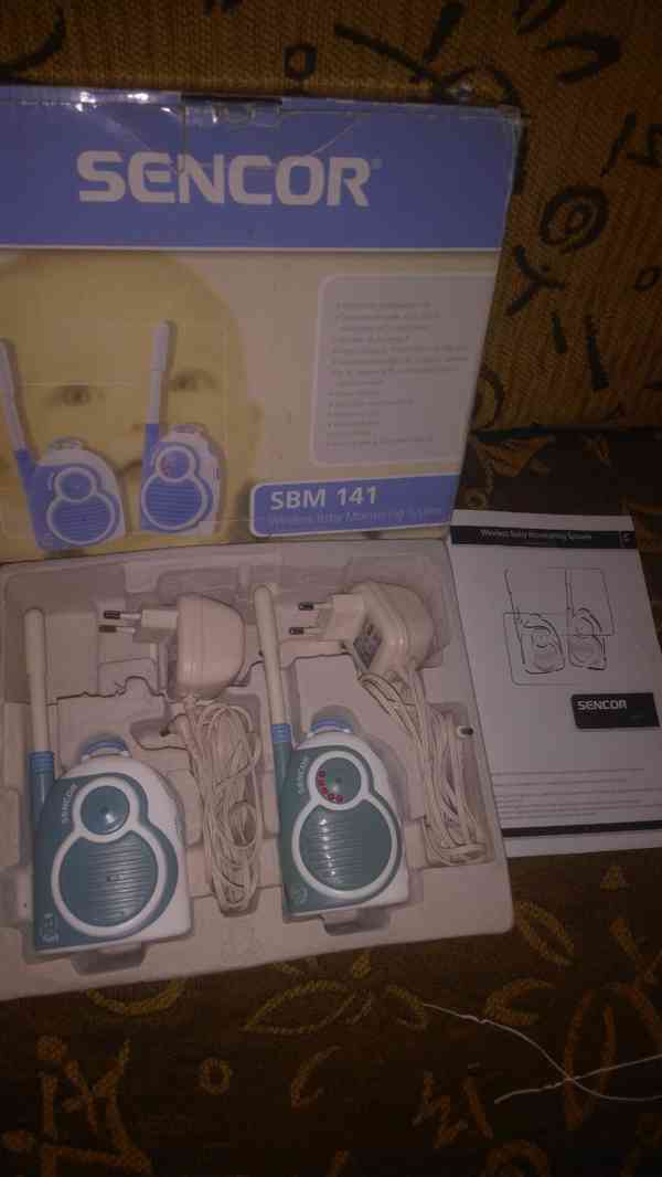 Chůvičky SENCOR, dřevěné kostky, hračky, vláčky, Barbie Pets - foto 5