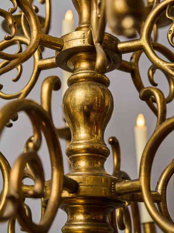 Monumentální mosazný korunní lustr 18 žárovek - foto 12