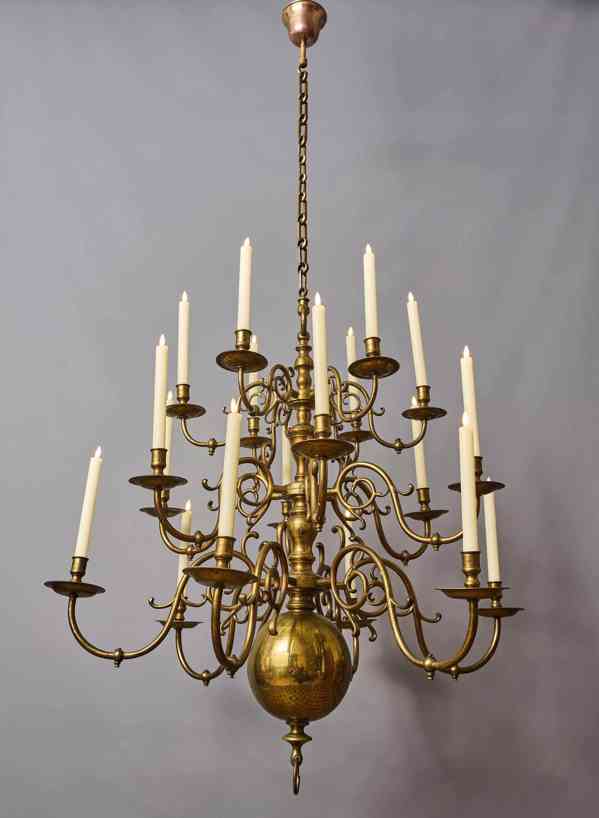 Monumentální mosazný korunní lustr 18 žárovek - foto 3