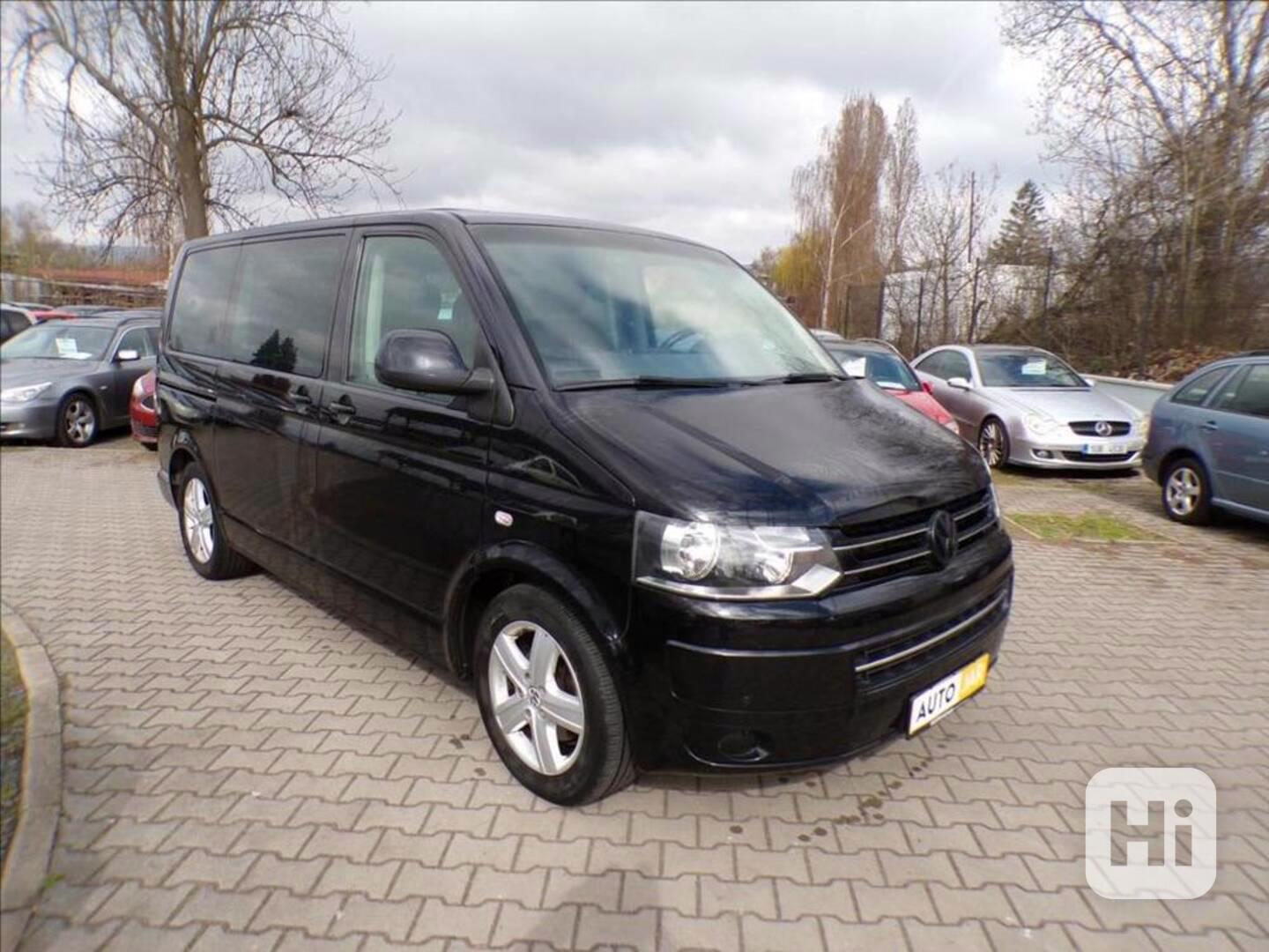 Volkswagen Caravelle 2,0 TDI AUTOMAT,TAŽNÉ ZAŘÍZENÍ - foto 1