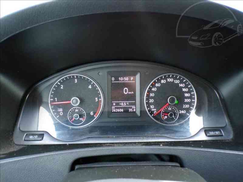 Volkswagen Caravelle 2,0 TDI AUTOMAT,TAŽNÉ ZAŘÍZENÍ - foto 6