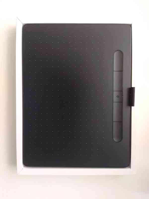Grafický tablet Wacom Intuos M černý - foto 3