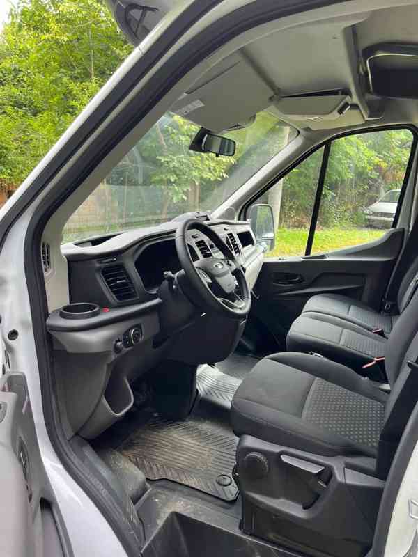 🚛 NABÍZÍME K PRONÁJMU PLACHTOVOU DODÁVKU FORD TRANSIT  - foto 4