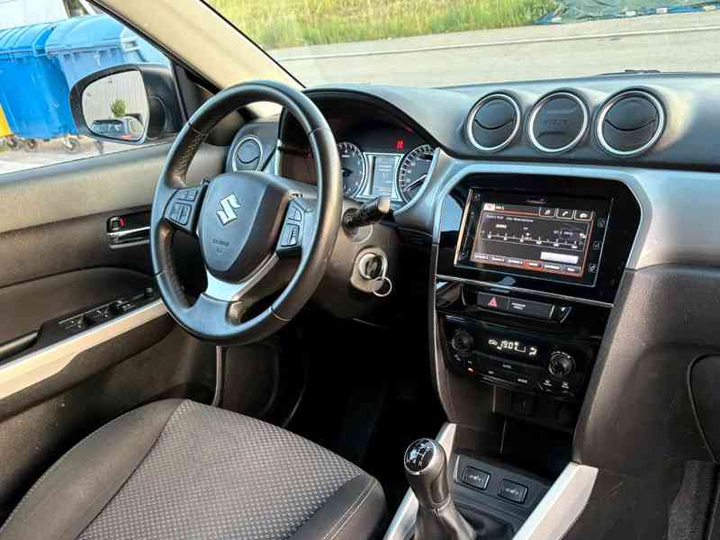 Suzuki Vitara 1.6i Comfort 4x2 benzín 88kw - foto 14