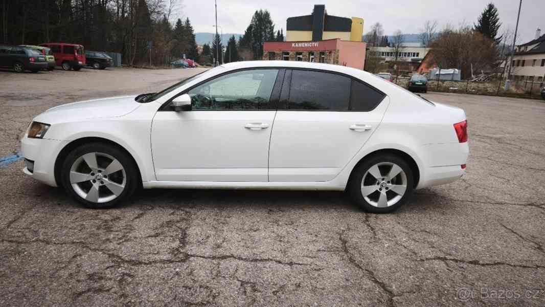 Škoda Octavia 1,2   Prodám - foto 8