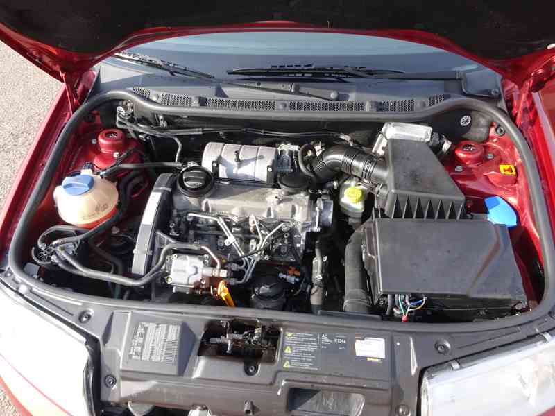 Škoda Fabia 1.9 SDI Combi r.v.2003 (STK:2/2024) - foto 15