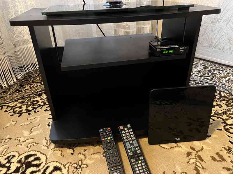 Samsung UE37D5000 - foto 2