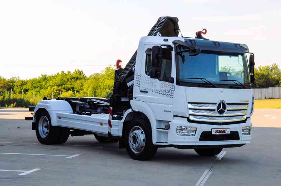 MERCEDES ATEGO 1524 - NOVÝ HÁKOVÝ NOSIČ KONTEJNERŮ + RUKA