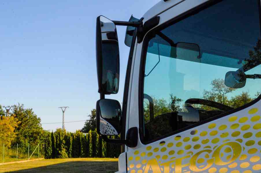 MERCEDES ATEGO 1524 - NOVÝ HÁKOVÝ NOSIČ KONTEJNERŮ + RUKA - foto 50