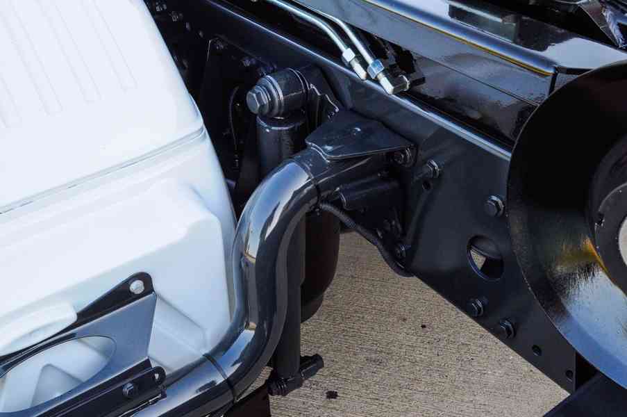 MERCEDES ATEGO 1524 - NOVÝ HÁKOVÝ NOSIČ KONTEJNERŮ + RUKA - foto 33
