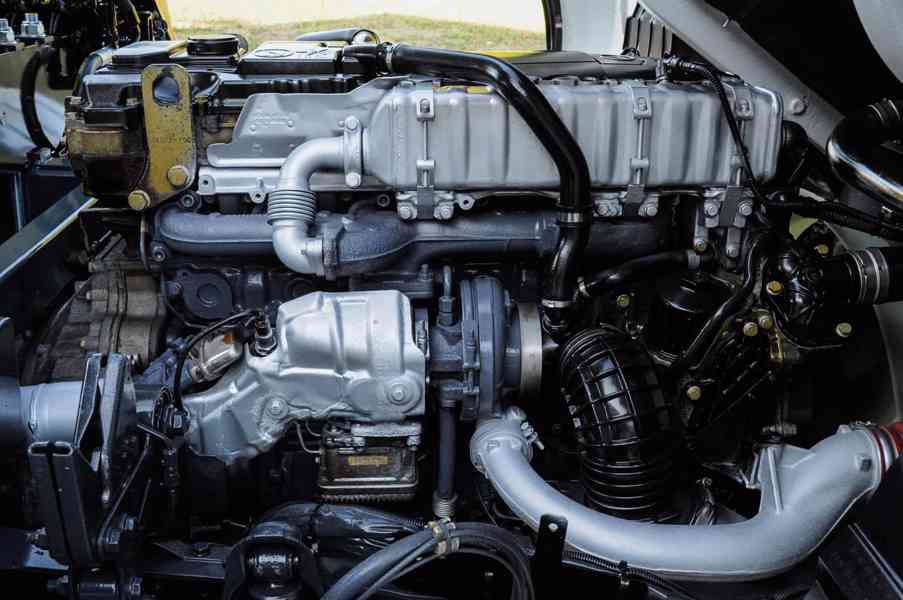 MERCEDES ATEGO 1524 - NOVÝ HÁKOVÝ NOSIČ KONTEJNERŮ + RUKA - foto 86