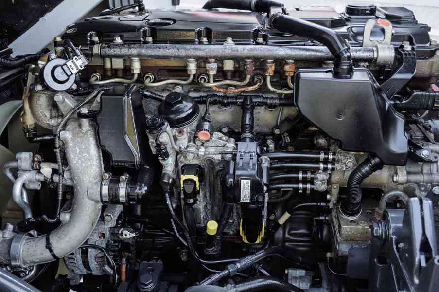 MERCEDES ATEGO 1524 - NOVÝ HÁKOVÝ NOSIČ KONTEJNERŮ + RUKA - foto 94