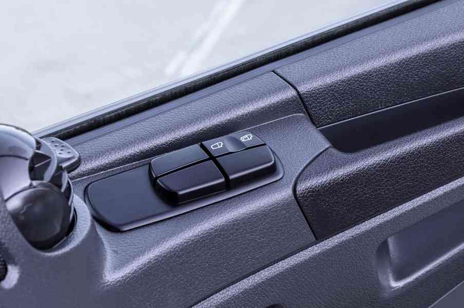 MERCEDES ATEGO 1524 - NOVÝ HÁKOVÝ NOSIČ KONTEJNERŮ + RUKA - foto 63