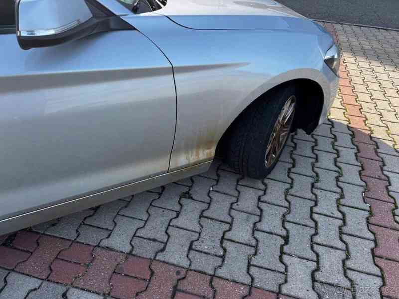 BMW Řada 1 2,0   BMW118d - foto 4