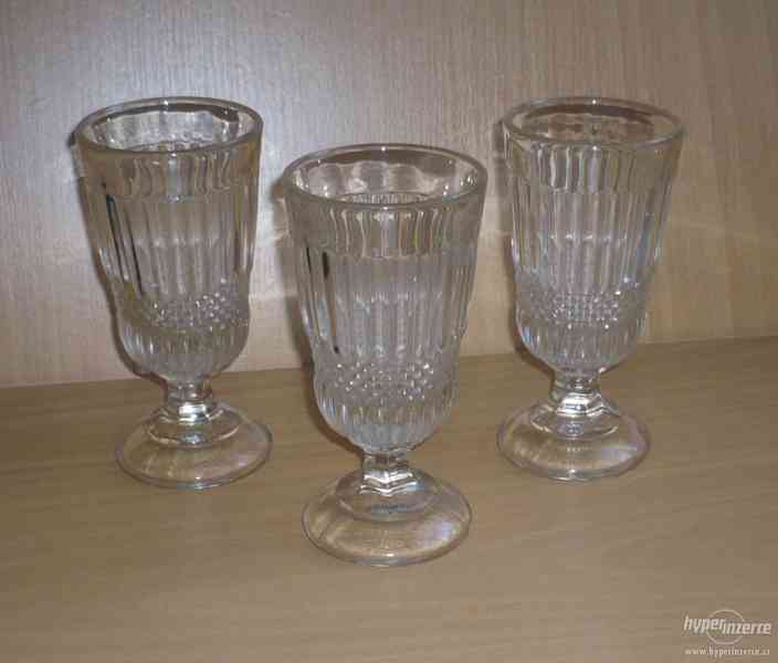 Staré skleněné poháry-skleničky 3ks - foto 3