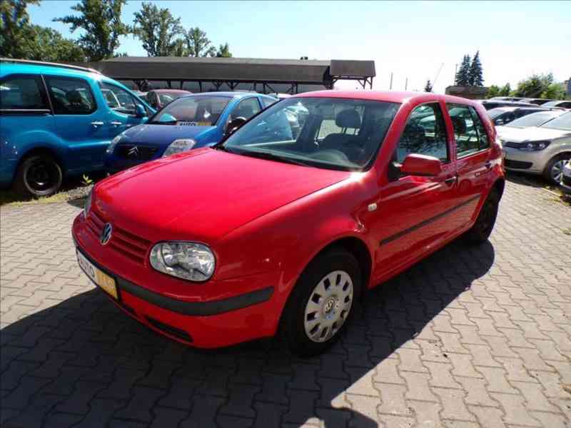 Volkswagen Golf 1,4 16V TAŽNÉ ZAŘÍZENÍ,KAMERA - foto 2