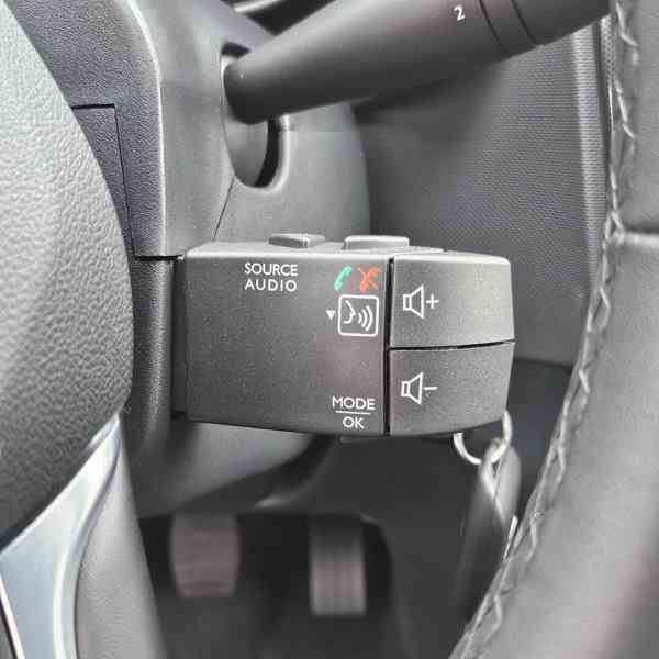 Dacia sandero stepway - foto 17