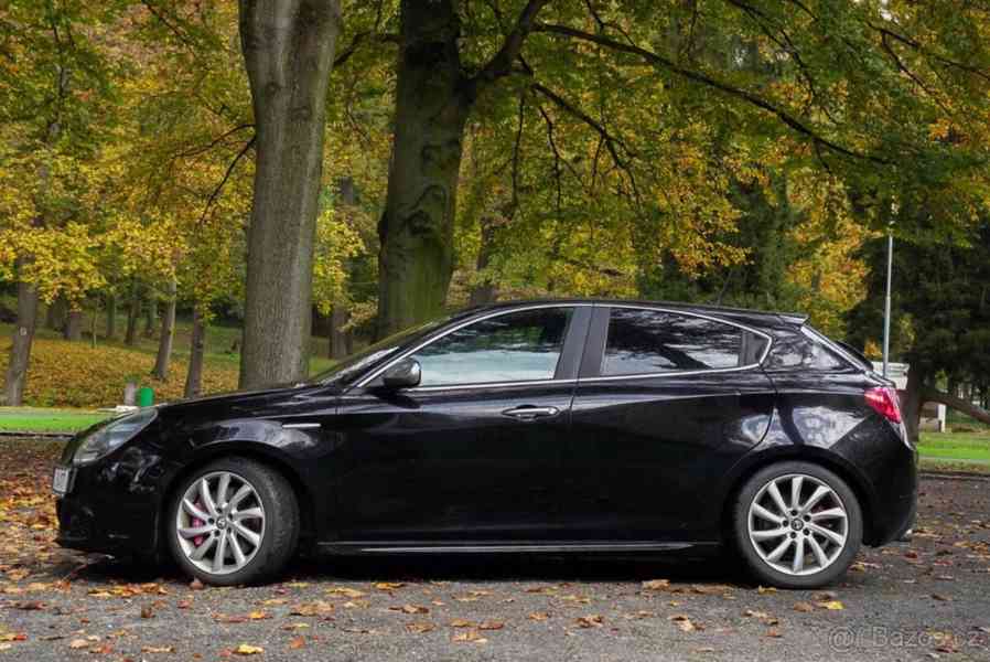 Alfa Romeo Giulietta 2,0 2012, 249 XXX km - foto 9