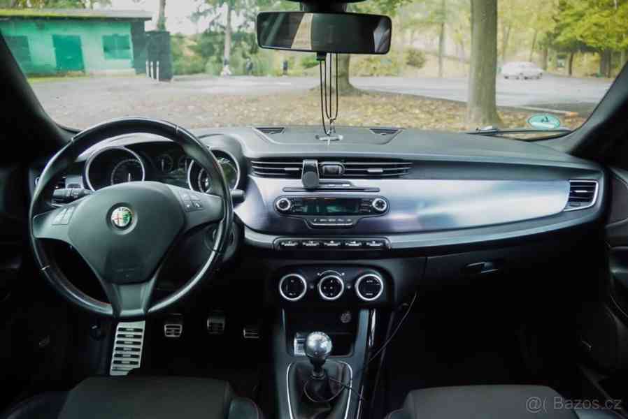 Alfa Romeo Giulietta 2,0 2012, 249 XXX km - foto 8