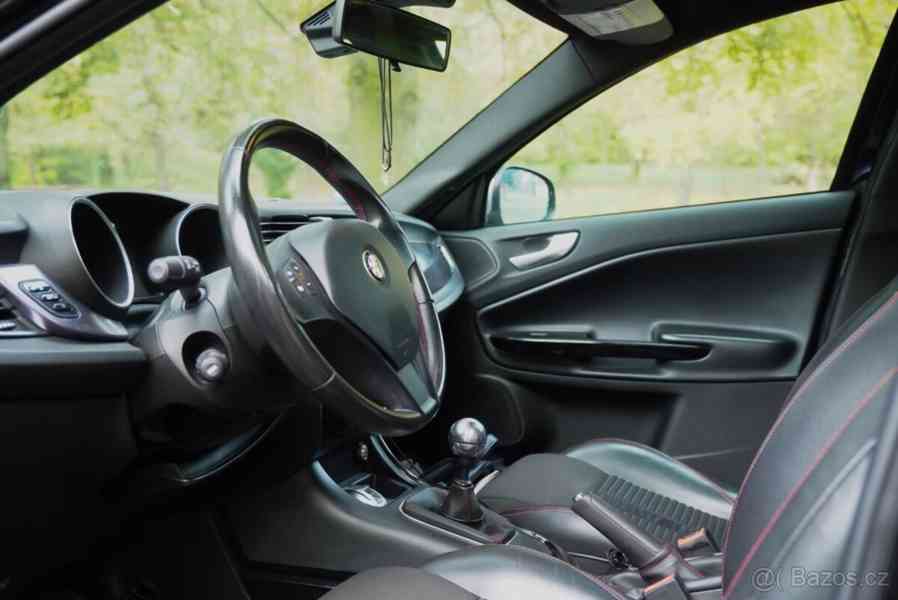 Alfa Romeo Giulietta 2,0 2012, 249 XXX km - foto 11