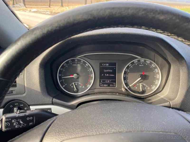 Škoda Octavia 2,0   81KW-upravena na 105KW serviso - foto 4