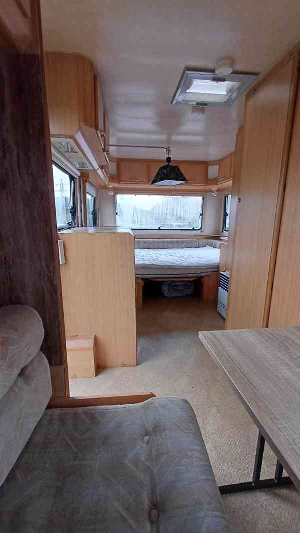 Karavan Adria Forma 470 / toaleta / předstan / 100km - foto 14