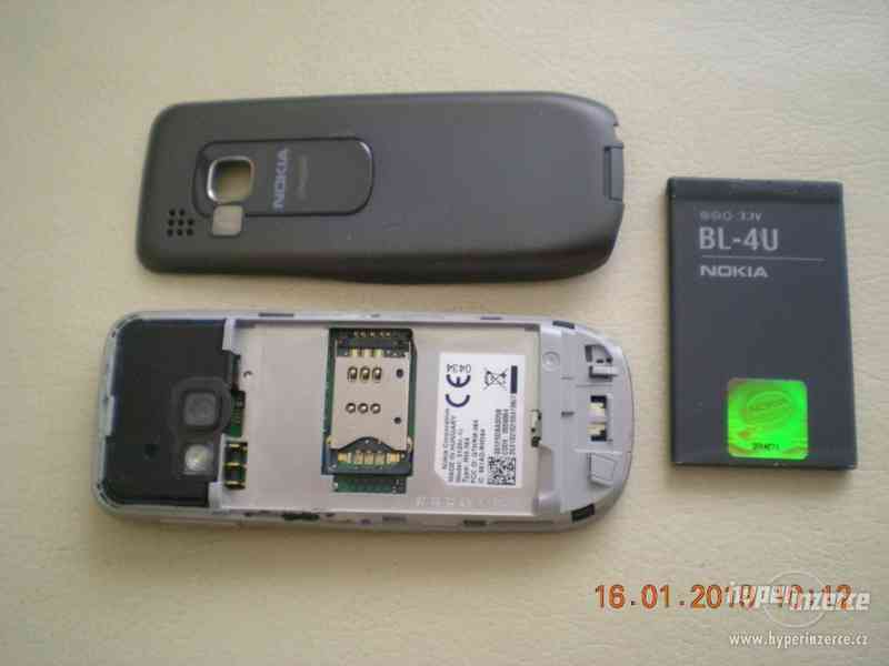 Nokia 3120c - plně funkční tlačítkový telefon - foto 9