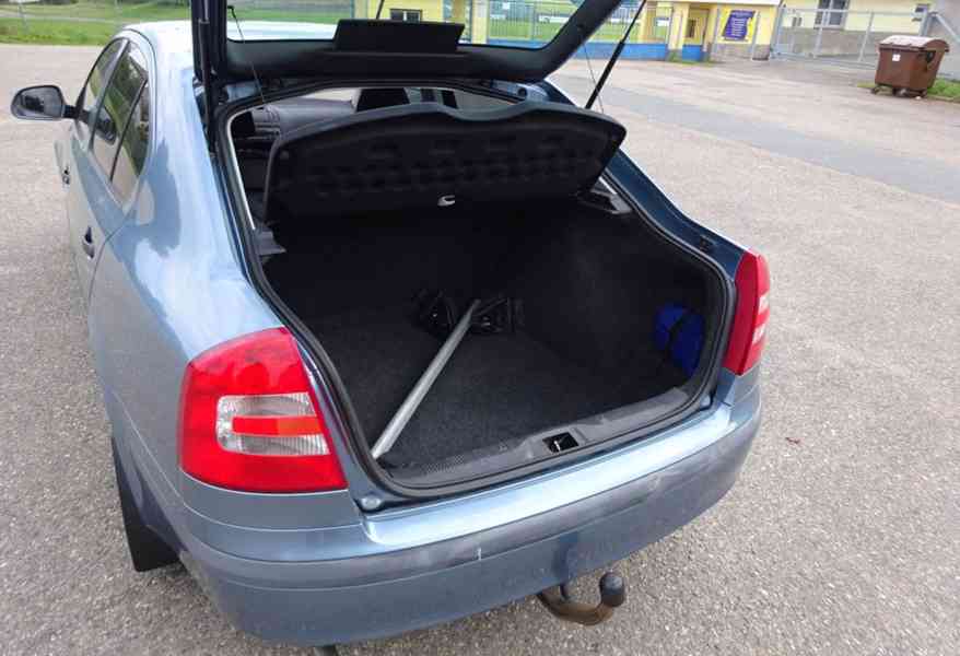 Škoda Octavia 1.6 MPI r.v.2011 (75 kw) serviska - foto 14