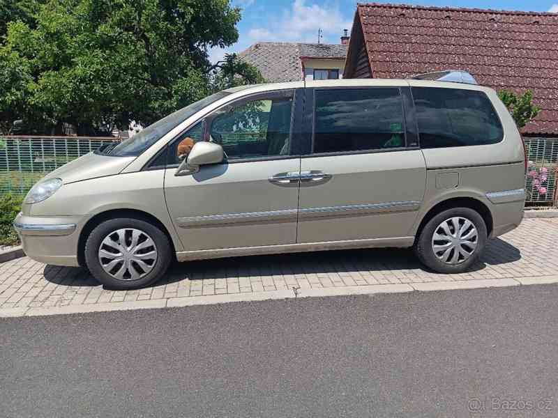 Peugeot 807 2,2   hdi - foto 2