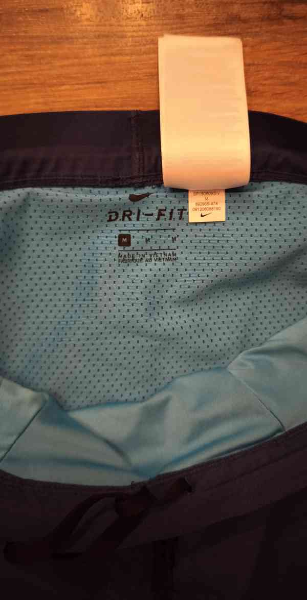 Běžecké kraťasy Nike - foto 3