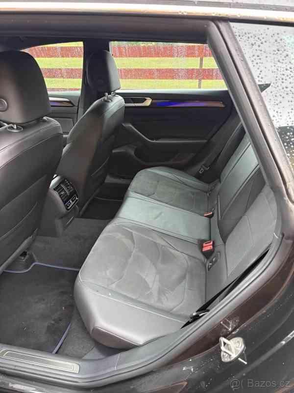 Volkswagen Arteon 2,0   R Shooting Brake 235 kw benzín - foto 17